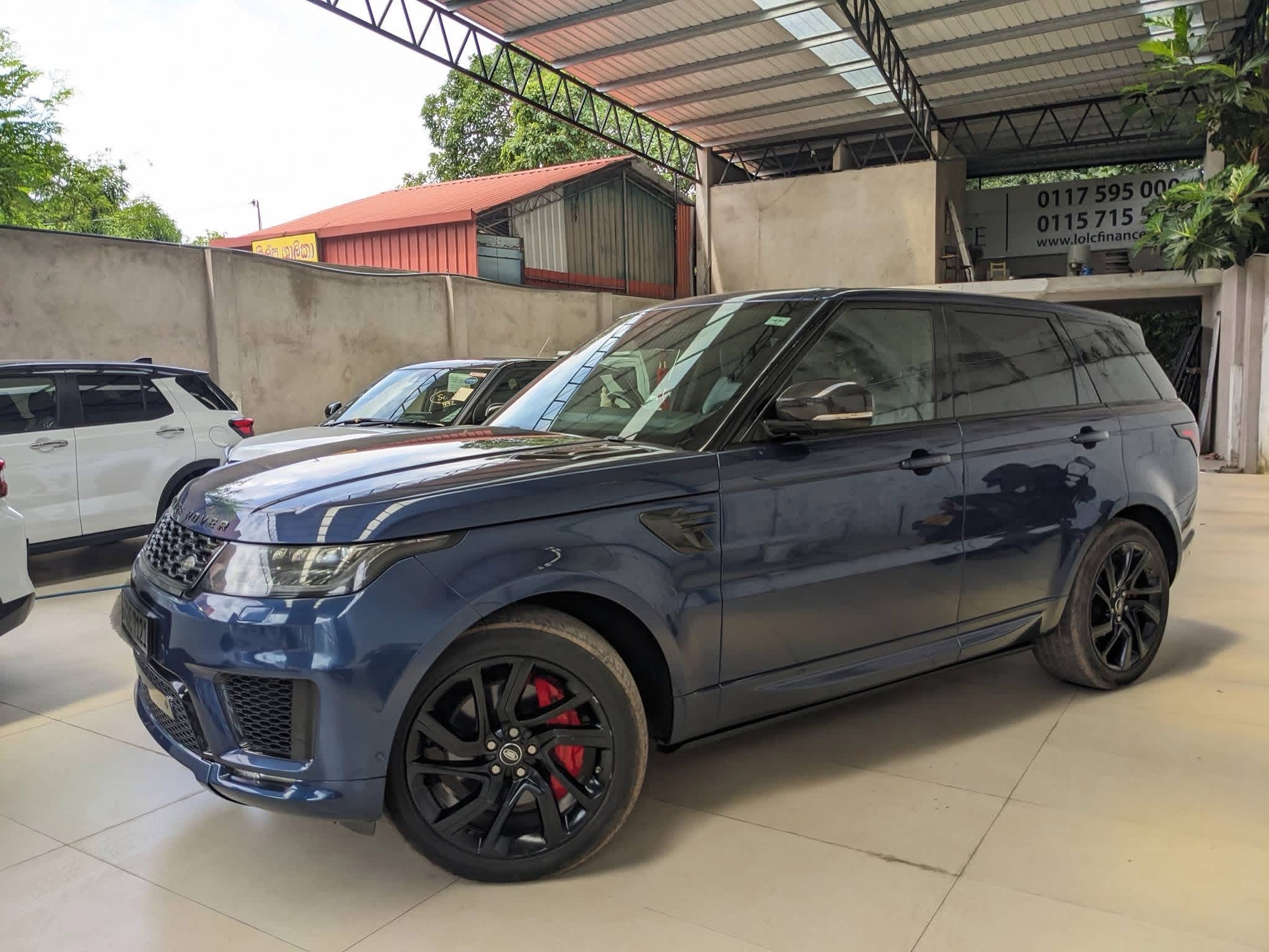 Land Rover Range Rover 2018 - பயன்படுத்தப்பட்டது SUV sale in Sri Lanka - patpat.lk