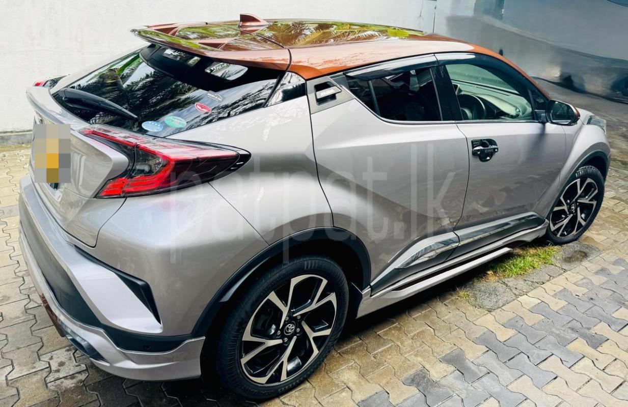 Toyota CHR 2019 - பயன்படுத்தப்பட்டது SUV sale in Sri Lanka - patpat.lk