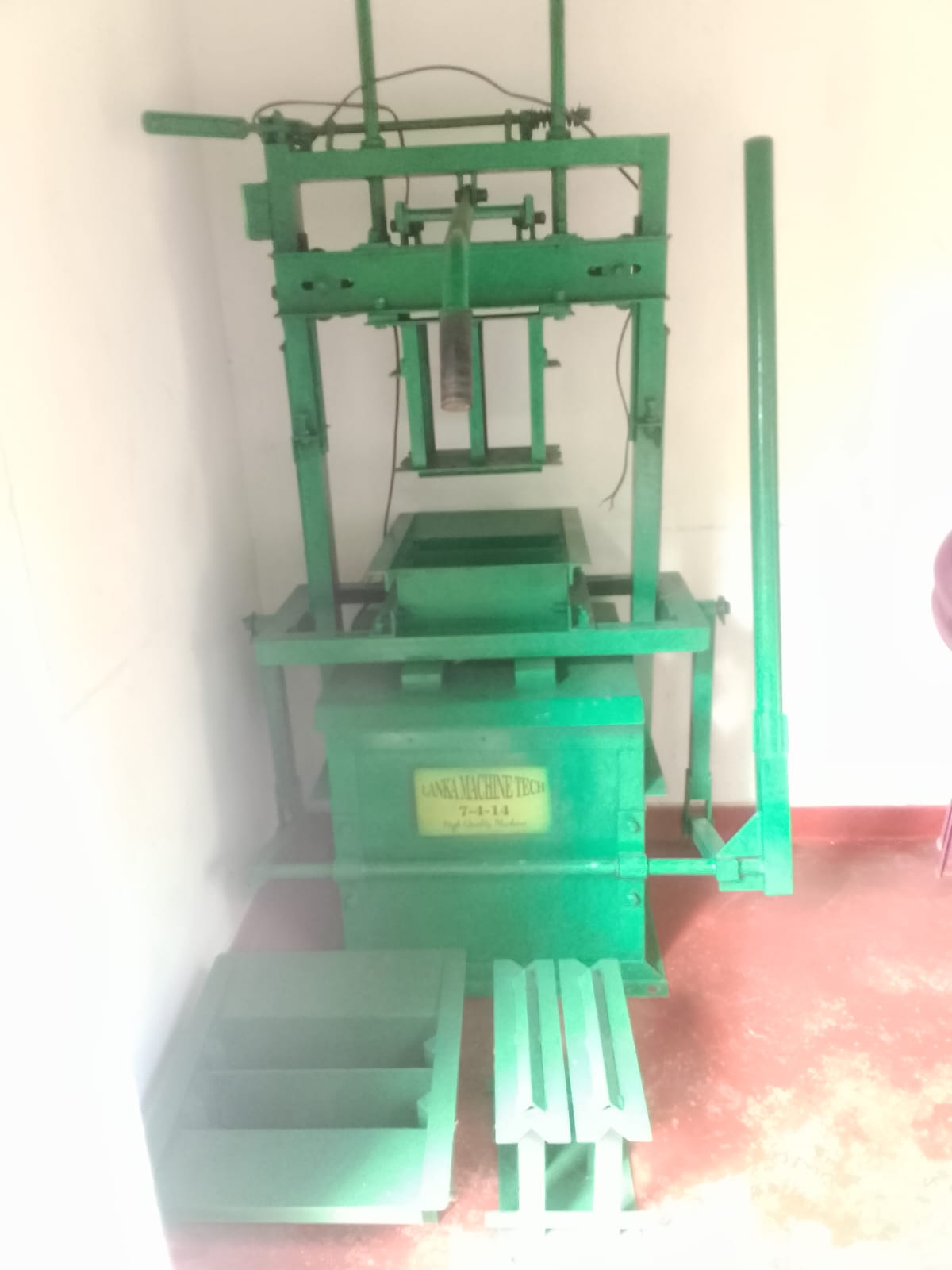 Block Gal Machine