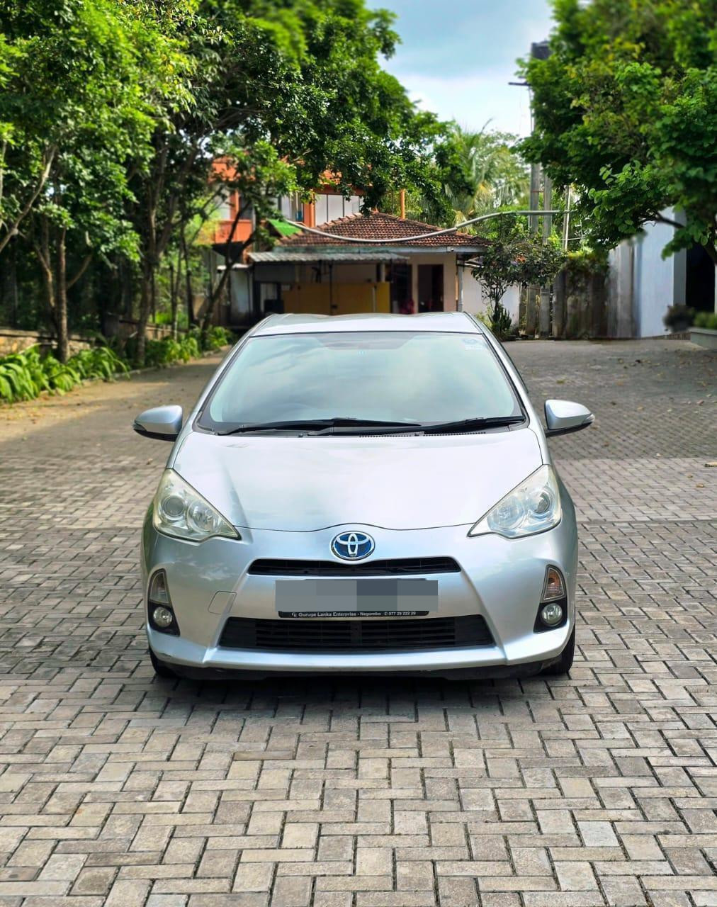 Toyota Aqua 2017 - பயன்படுத்தப்பட்டது கார் sale in Sri Lanka - patpat.lk
