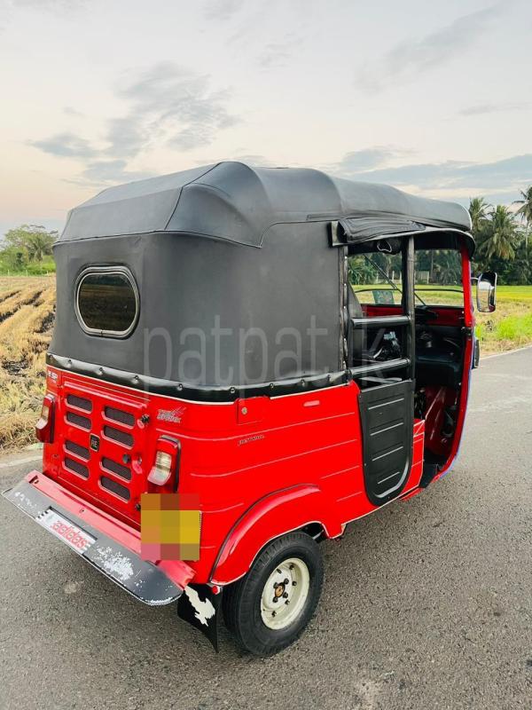 Bajaj Three Wheel 2017 - Used Three wheeler sale in Sri Lanka - patpat.lk