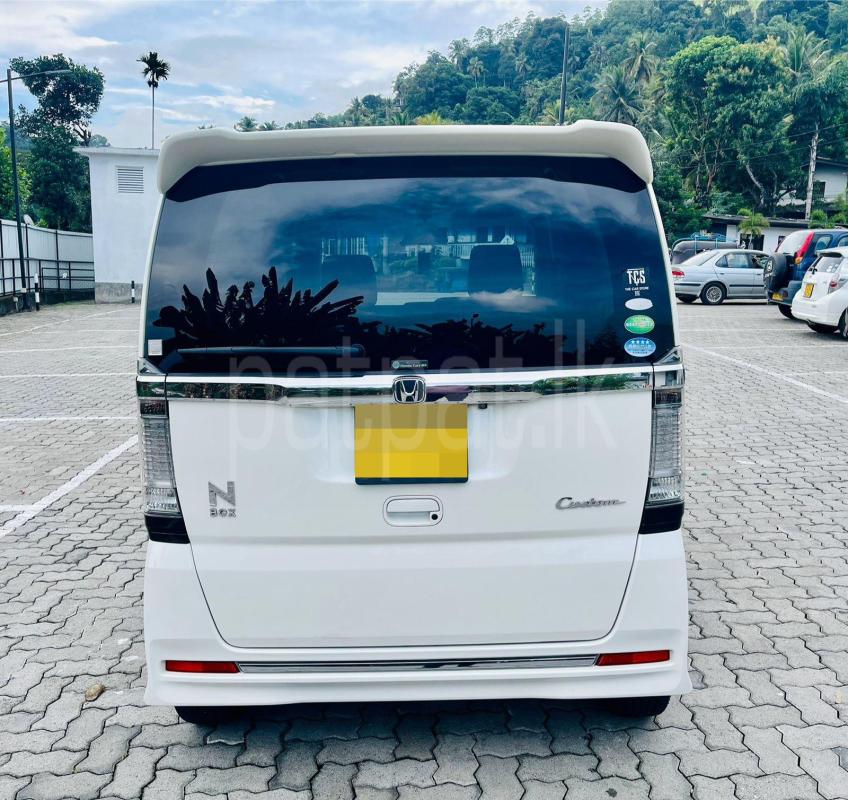 Advertisement image 4