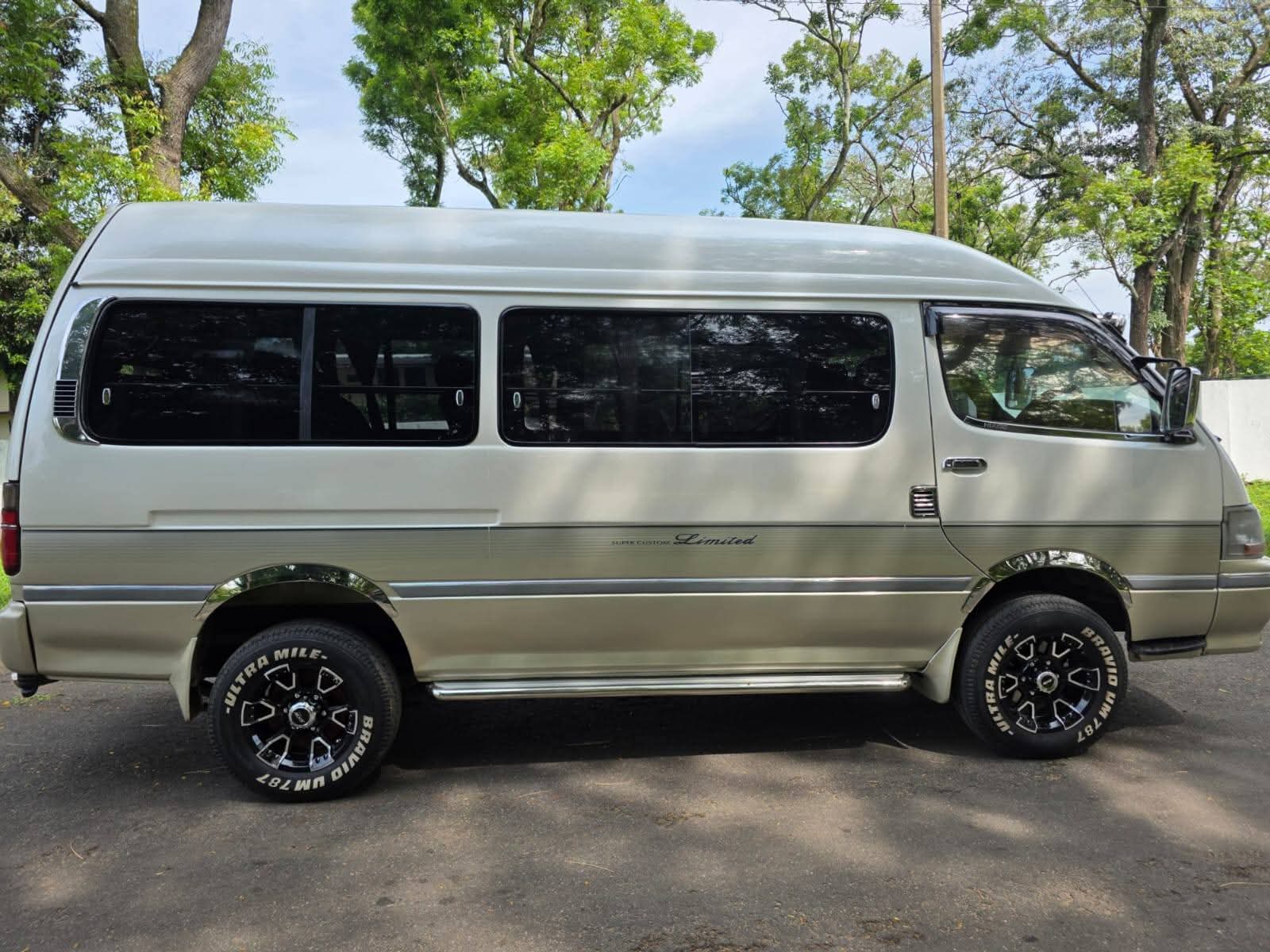 Toyota Hiace 1994 - Used Van sale in Sri Lanka - patpat.lk