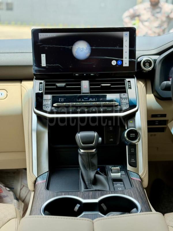 Advertisement image 5