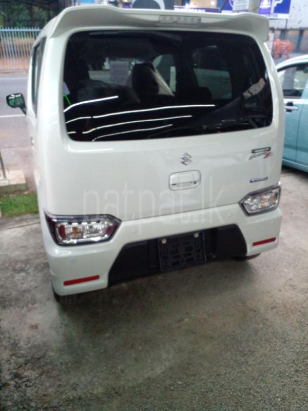 Advertisement image 1