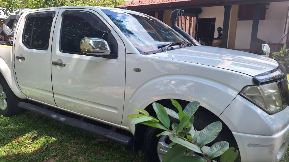 Nissan Navara 2007 - Used Pick-up  sale in Sri Lanka - patpat.lk