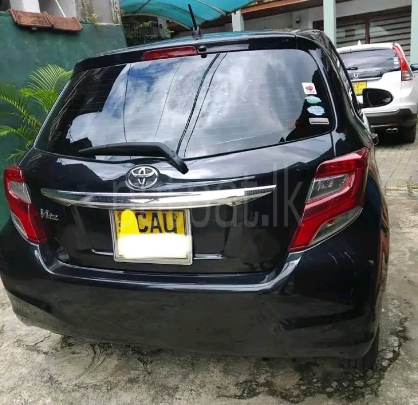 Toyota Vitz 2015 - Used Car sale in Sri Lanka - patpat.lk