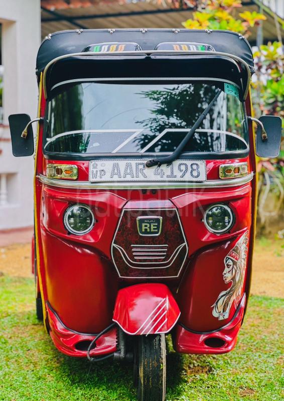 Bajaj Three Wheel 2014 - பயன்படுத்தப்பட்டது முச்சக்கர வண்டி sale in Sri Lanka - patpat.lk