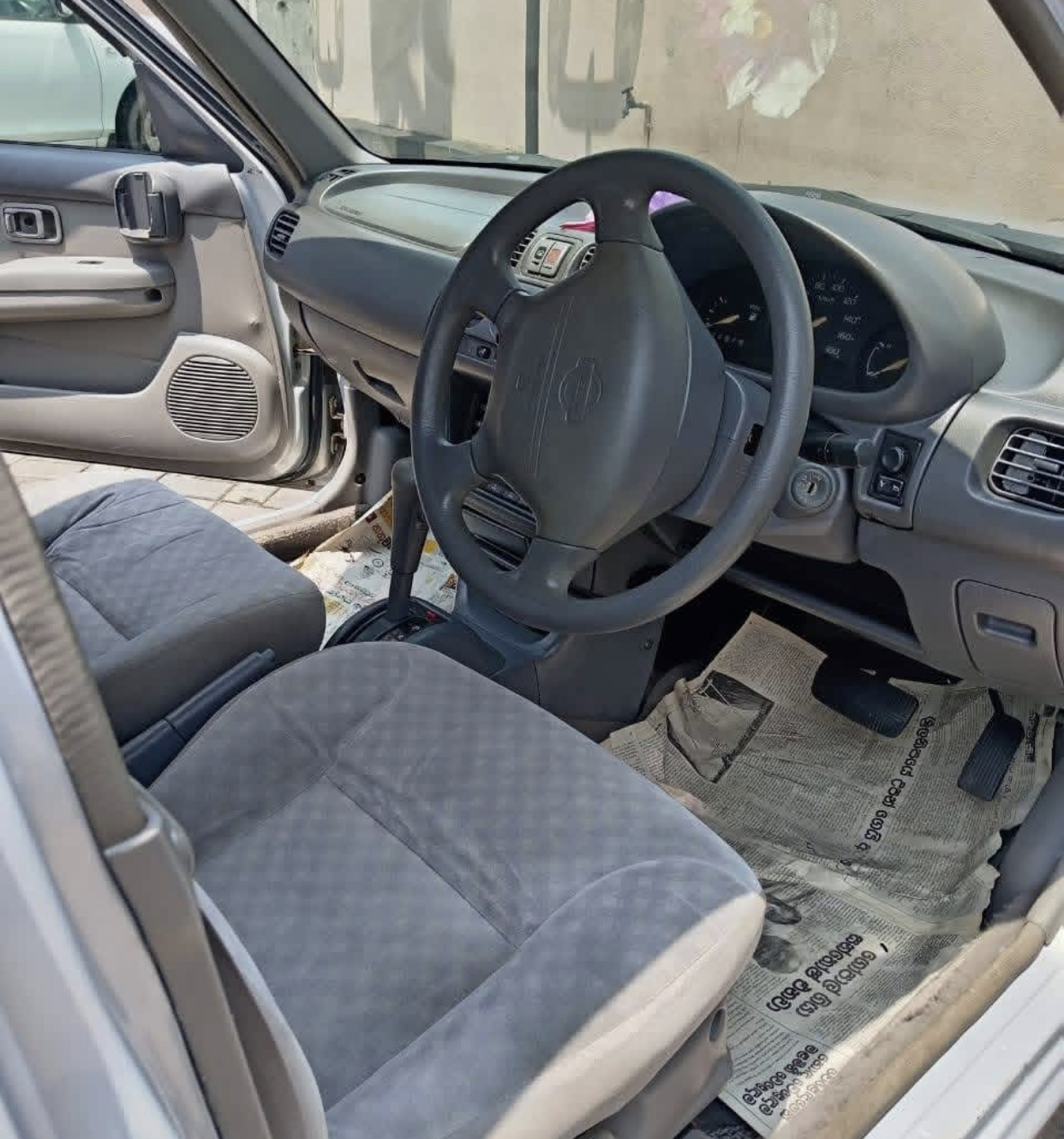 Nissan March 2001 - Used Car sale in Sri Lanka - patpat.lk