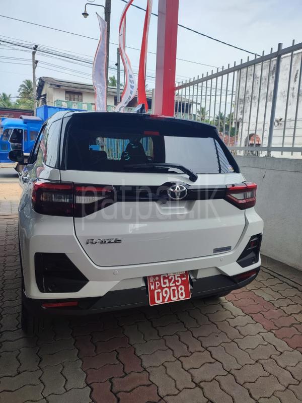 Advertisement image 6