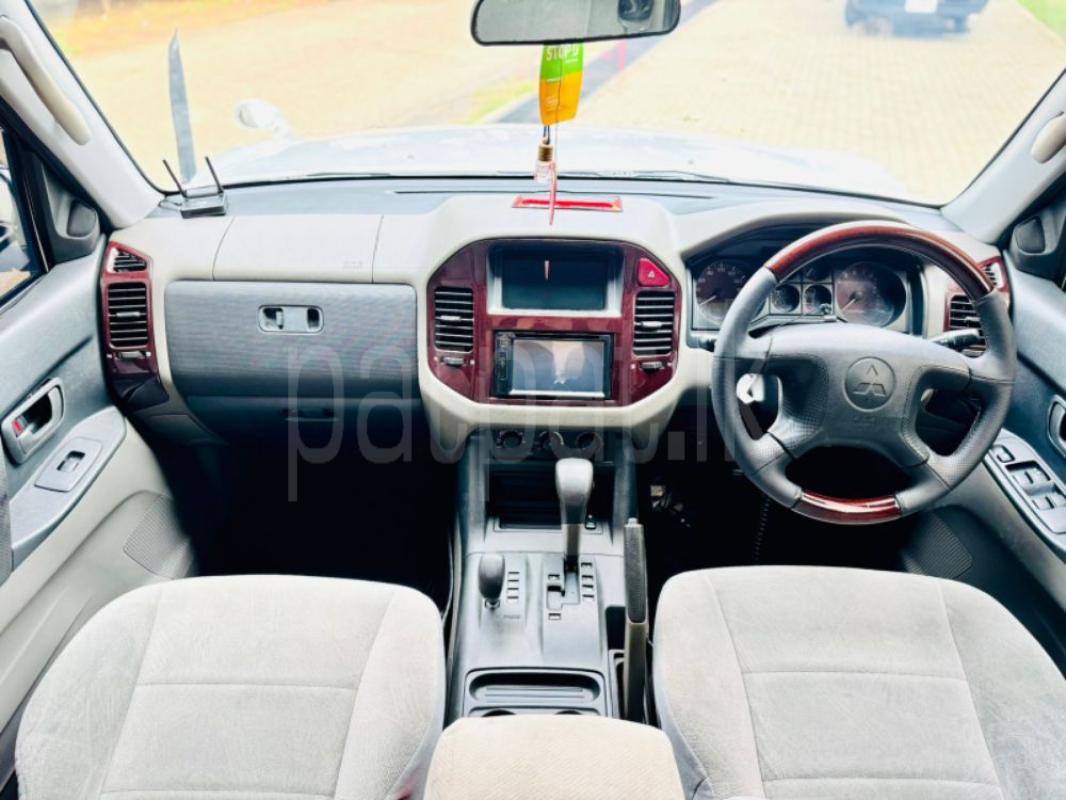 Advertisement image 6