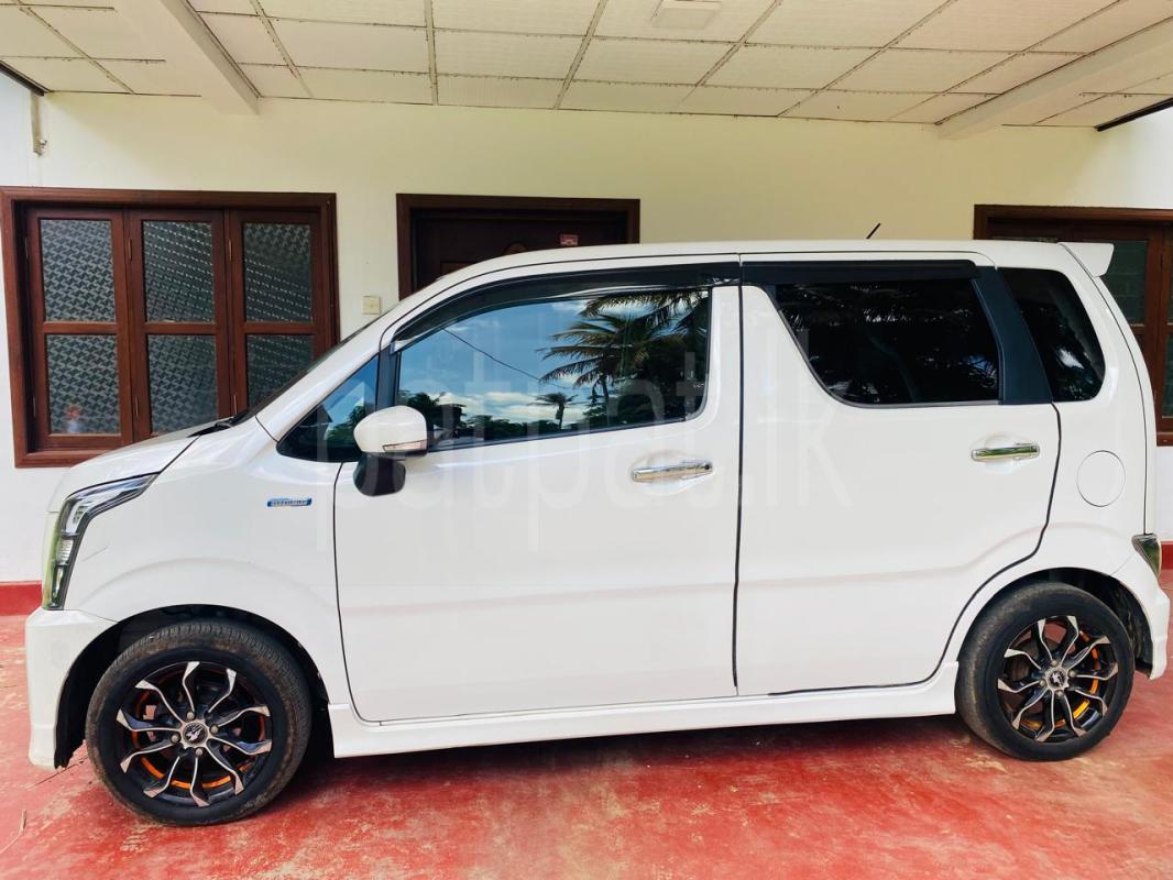 Suzuki Wagon R 2018 - பயன்படுத்தப்பட்டது கார் sale in Sri Lanka - patpat.lk
