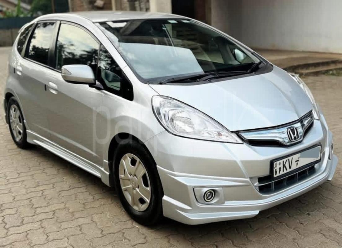 Advertisement image 6