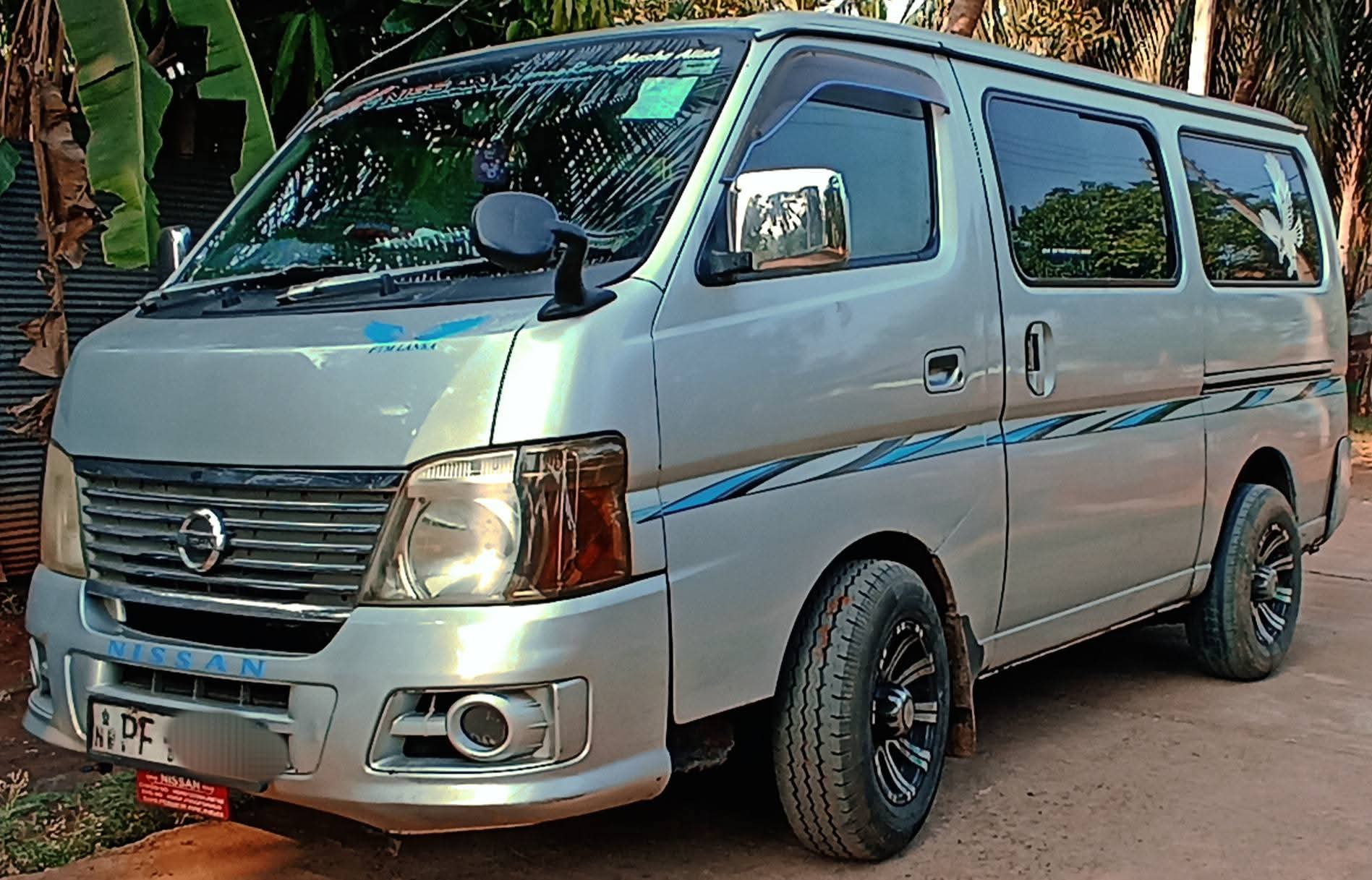 Nissan E25 2006 - பயன்படுத்தப்பட்டது வேன் sale in Sri Lanka - patpat.lk