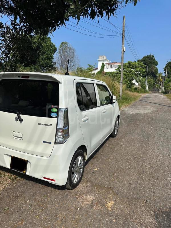 Suzuki Wagon R 2015 - பயன்படுத்தப்பட்டது கார் sale in Sri Lanka - patpat.lk