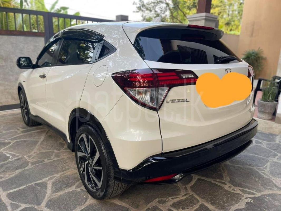 Advertisement image 4