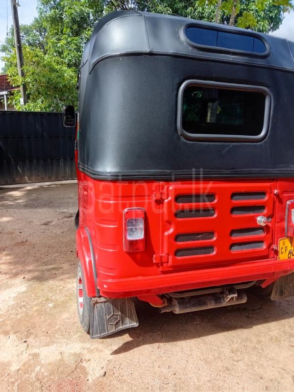 Bajaj 4 stroke 2010 - භාවිතා කරන ලද ත්‍රිරෝද රථය sale in Sri Lanka - patpat.lk