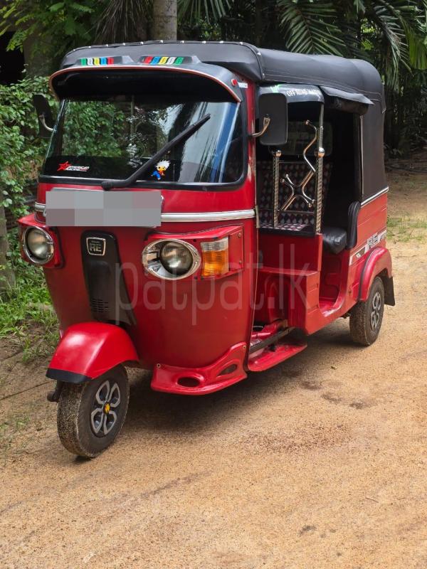 Bajaj Three Wheel 2012 - பயன்படுத்தப்பட்டது முச்சக்கர வண்டி sale in Sri Lanka - patpat.lk