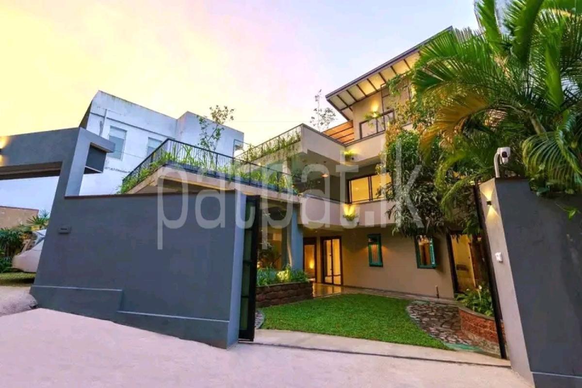 Advertisement image 4