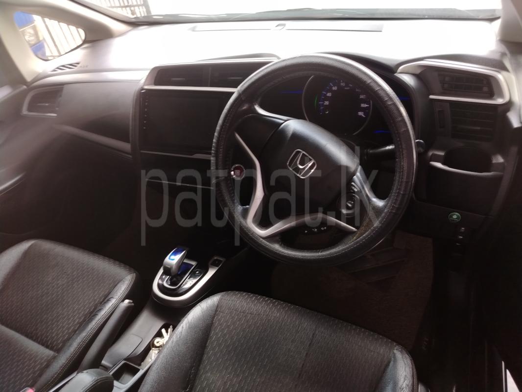 Honda Fit 2013 - භාවිතා කරන ලද කාර් sale in Sri Lanka - patpat.lk