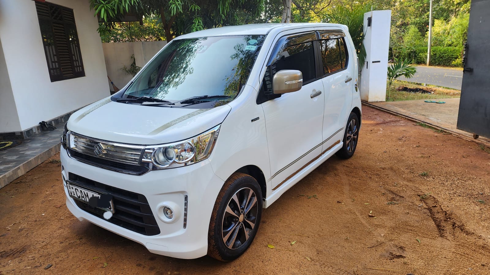 Suzuki Wagon R 2015 - Used Car sale in Sri Lanka - patpat.lk