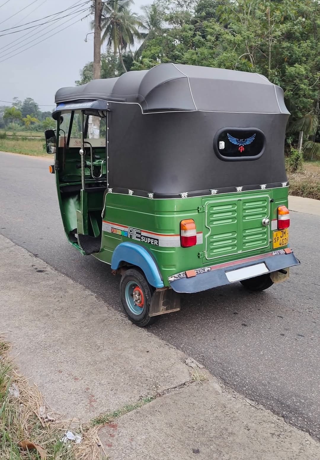 Bajaj Three Wheel 2004 - භාවිතා කරන ලද ත්‍රිරෝද රථය sale in Sri Lanka - patpat.lk
