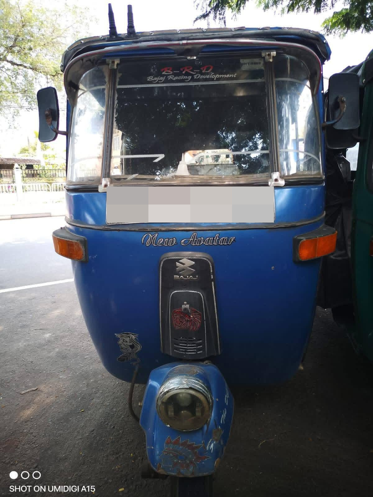 Bajaj Three Wheel 2002 - භාවිතා කරන ලද ත්‍රිරෝද රථය sale in Sri Lanka - patpat.lk
