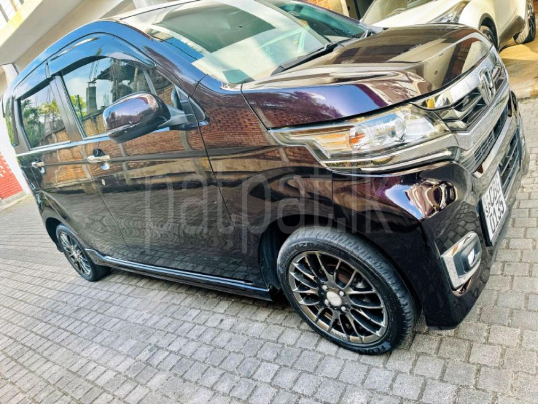 Advertisement image 4