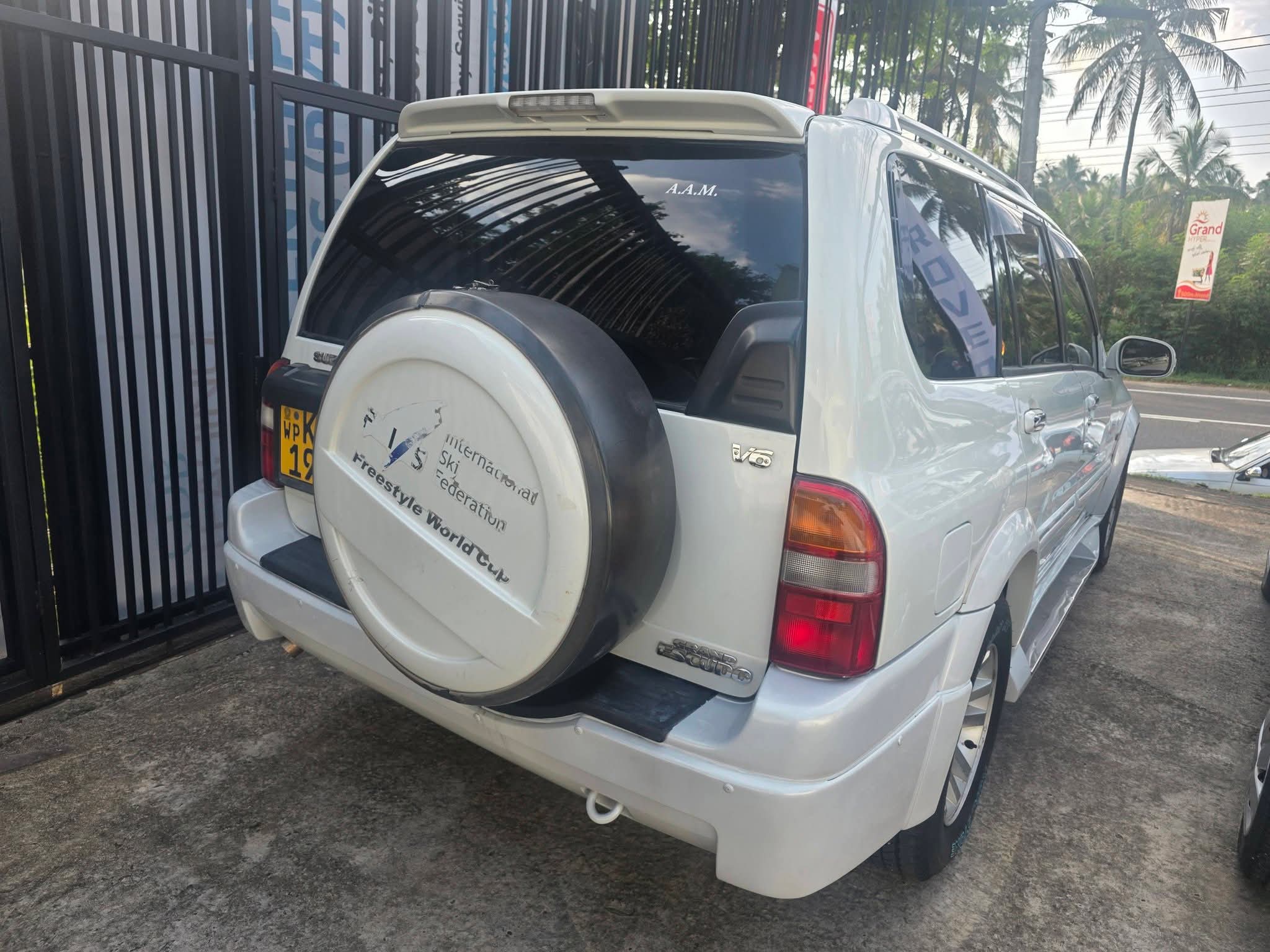 Advertisement image 3