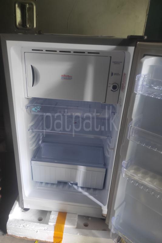 Fridge 71L