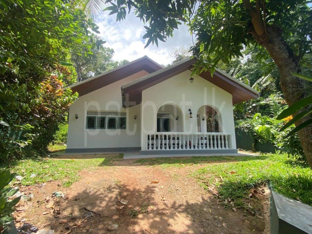 House for Sale in Galle ads-image-1