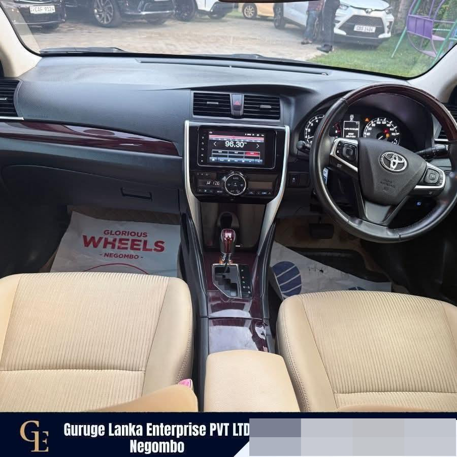 Toyota Premio 2017 - பயன்படுத்தப்பட்டது கார் sale in Sri Lanka - patpat.lk