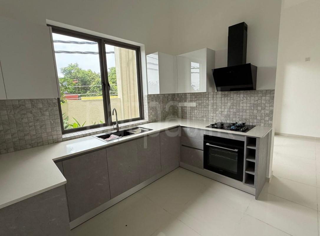 House for Rent in Hokandara