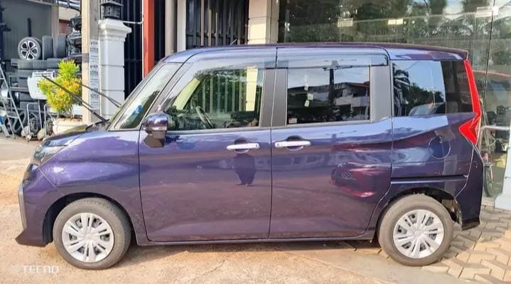 Toyota Roomy 2024 - Used Van sale in Sri Lanka - patpat.lk