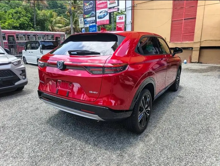Honda Vezel 2025 - අලුත් SUV රථය sale in Sri Lanka - patpat.lk