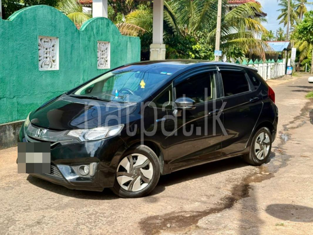 Advertisement image 4