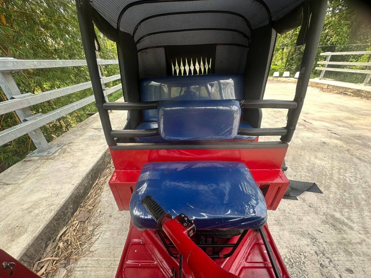 Bajaj Three Wheel 2006 - பயன்படுத்தப்பட்டது முச்சக்கர வண்டி sale in Sri Lanka - patpat.lk