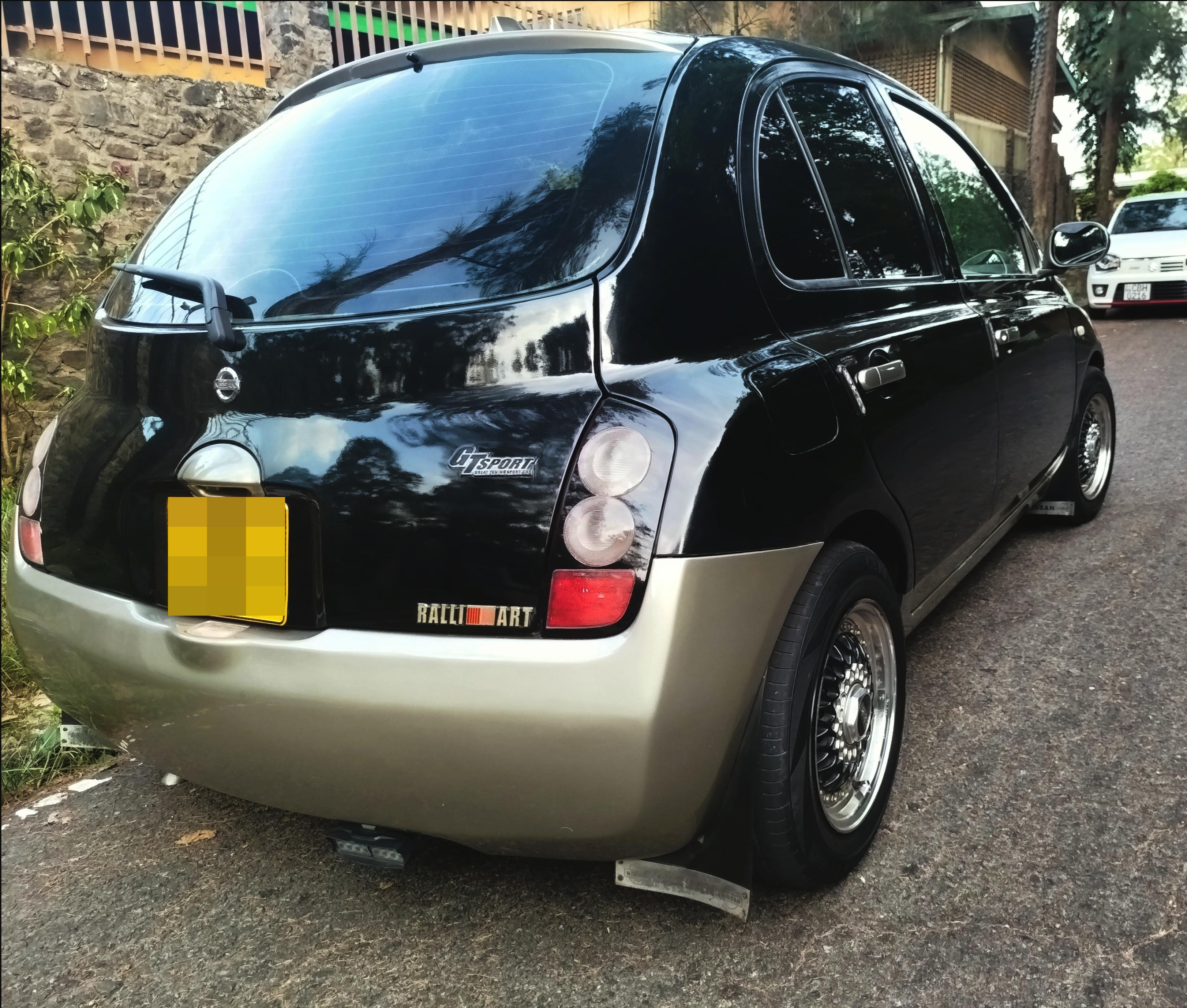 Nissan March 2003 - භාවිතා කරන ලද කාර් sale in Sri Lanka - patpat.lk