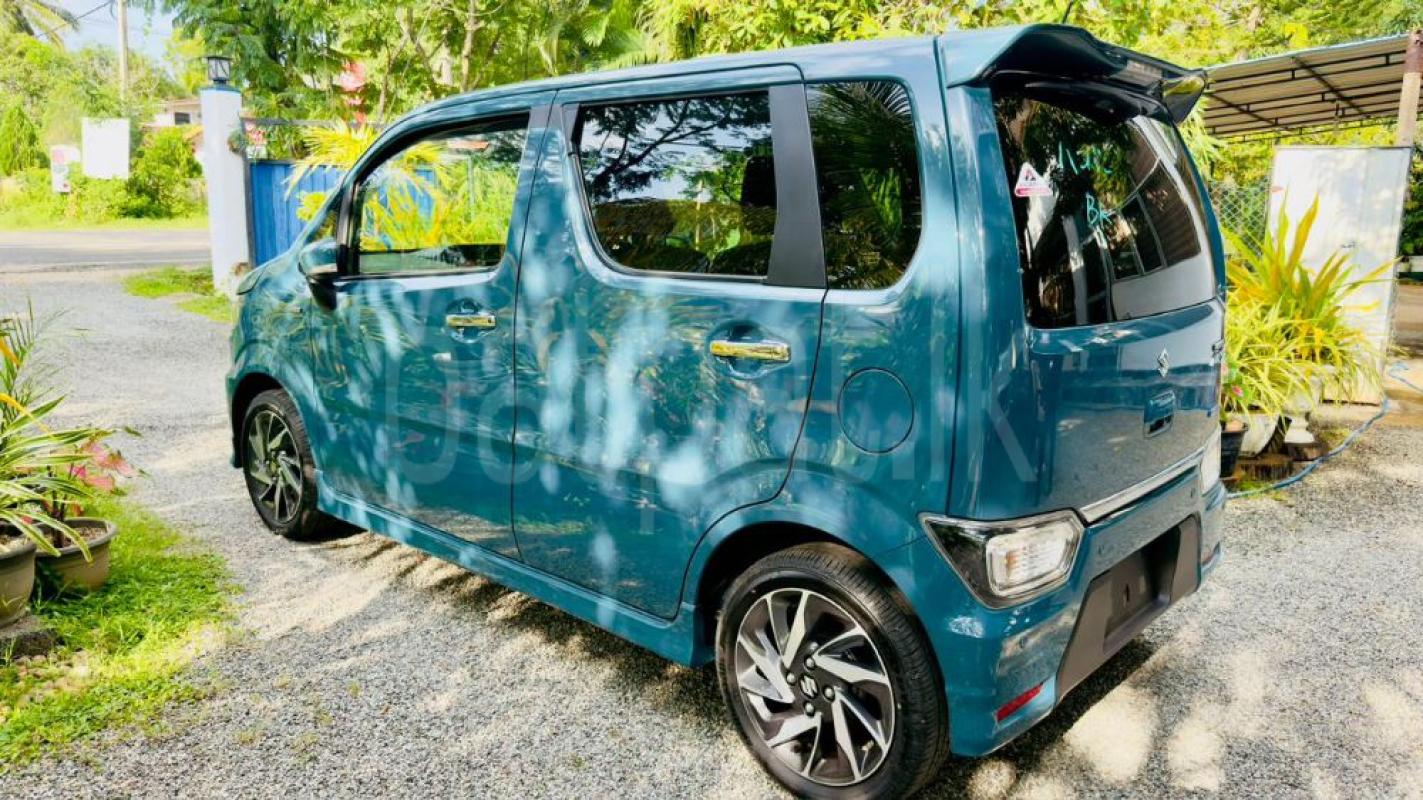 Advertisement image 5