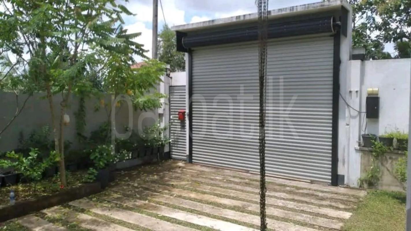 Advertisement image 6