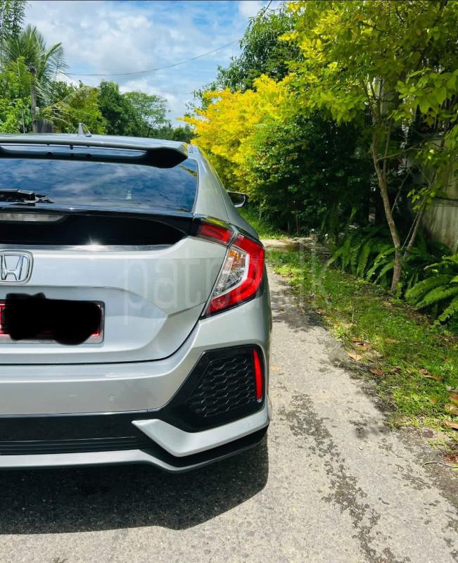 Advertisement image 6