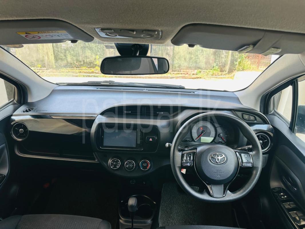 Toyota Vitz 2019 - பயன்படுத்தப்பட்டது கார் sale in Sri Lanka - patpat.lk