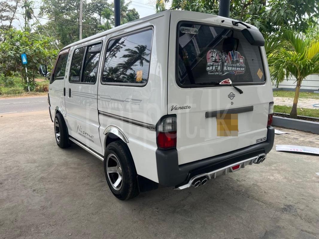 Advertisement image 4