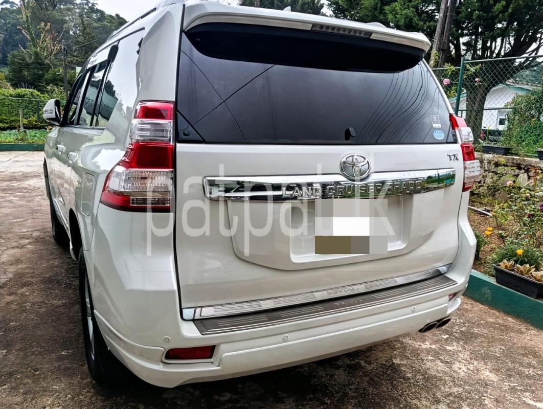 Advertisement image 5