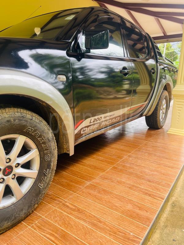 Advertisement image 4