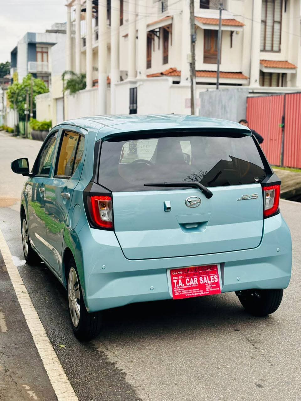 Advertisement image 4