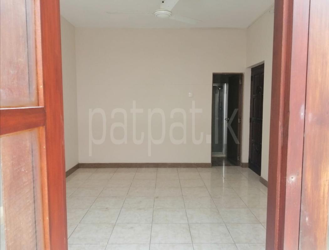 Room for Rent in Bambalapitiya (Colombo 04)