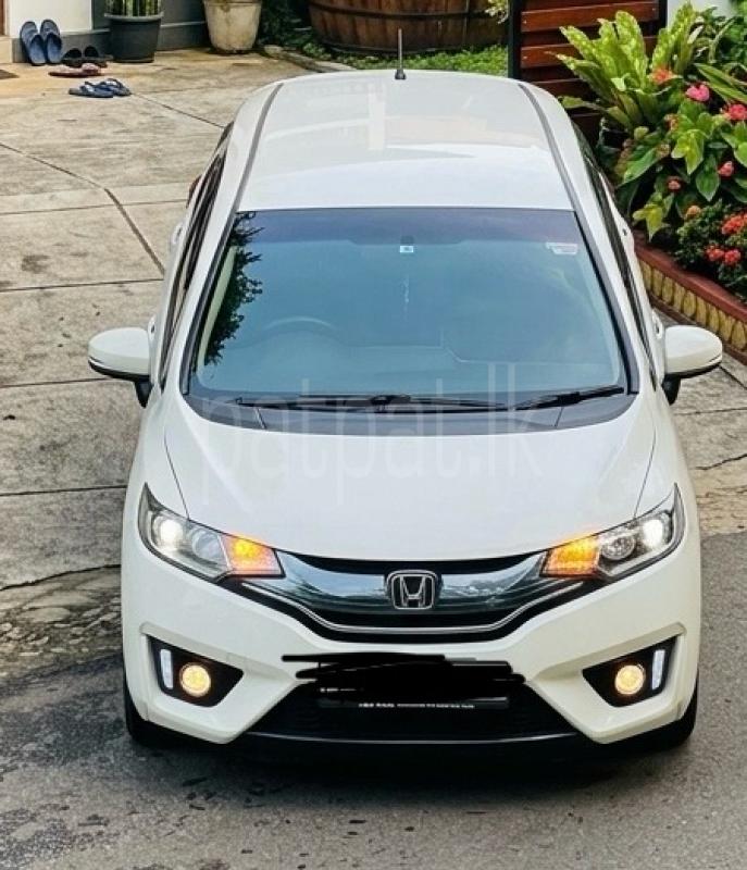 Honda Fit 2015 - பயன்படுத்தப்பட்டது கார் sale in Sri Lanka - patpat.lk