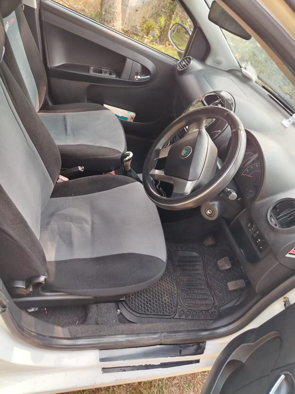 Micro Panda Cross 2013 - භාවිතා කරන ලද කාර් sale in Sri Lanka - patpat.lk