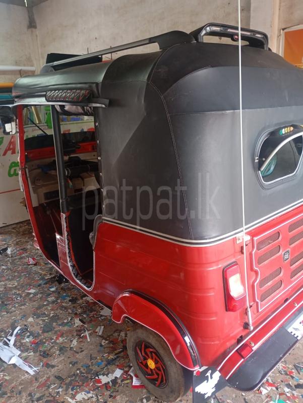 Bajaj 4 stroke 2016 - භාවිතා කරන ලද ත්‍රිරෝද රථය sale in Sri Lanka - patpat.lk